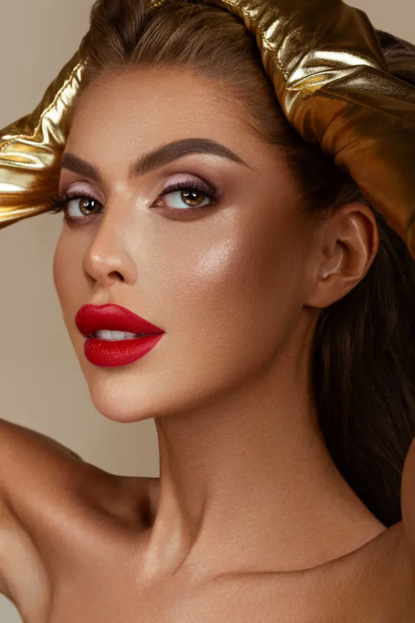 After retouching example 3